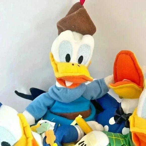 Disney Store Donald Duck 65th Anniversary Bean Bag Set Plush 65 Feisty Years! - Picture 14 of 16